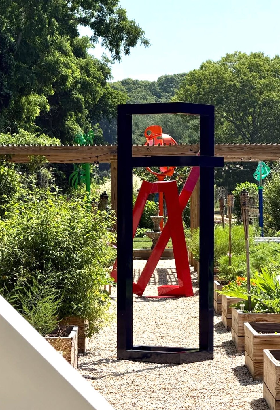 Frame sculpture